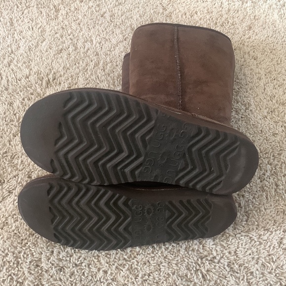 UGG classic tall 12” boot chocolate brow W7 - Picture 3 of 6
